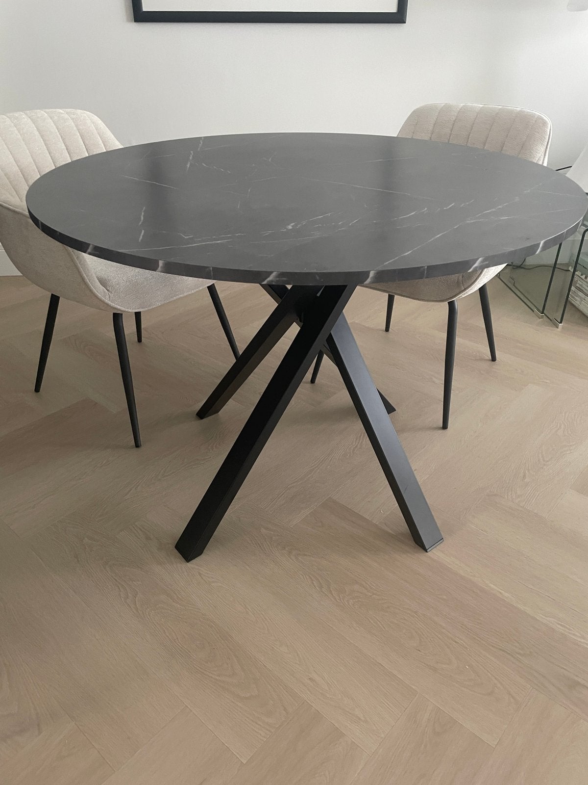 Ikea Mariedamm tafel rond, Huis en Inrichting, Tafels | Eettafels, Ophalen, Zo goed als nieuw, Rond, 100 tot 150 cm