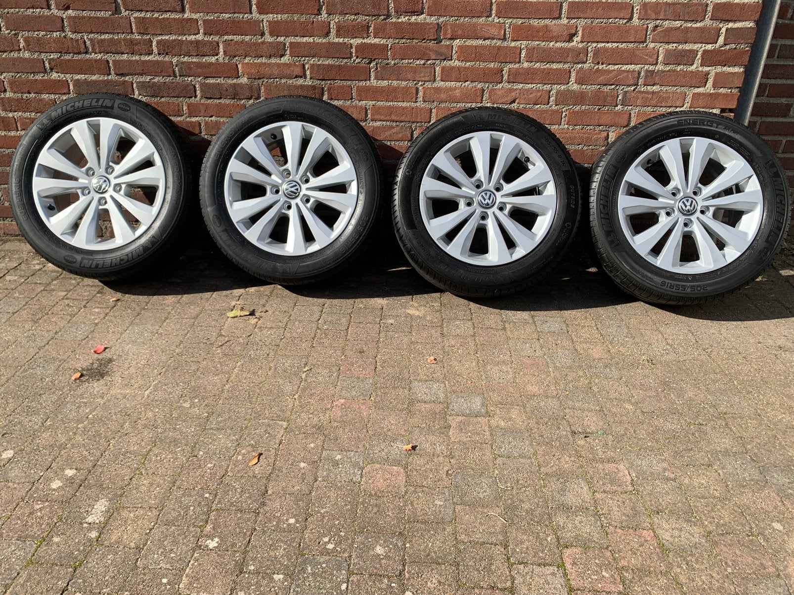 Set Volkswagen Toronto wielen met Michelin banden, Ophalen, Volkswagen