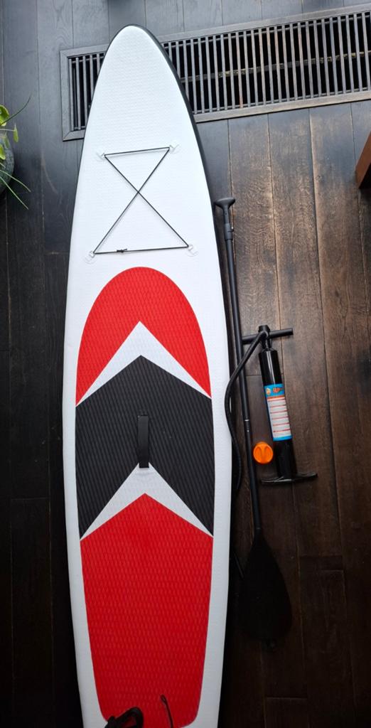 Te koop opblaasbaar supboard nooit gebruikt. L 290 B 70 cm, Ophalen of Verzenden, SUP-boards