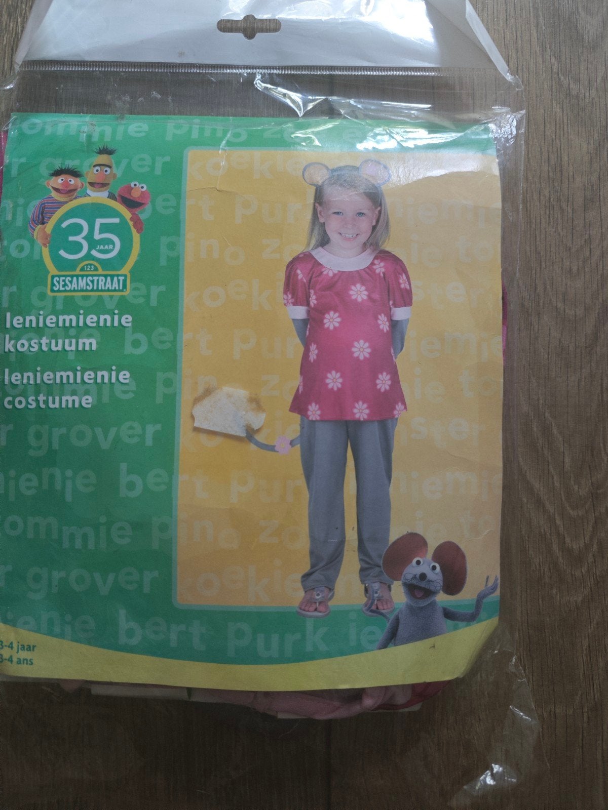 Ieniemienie kostuum Sesamstraat 3-4 jaar, Ophalen of Verzenden