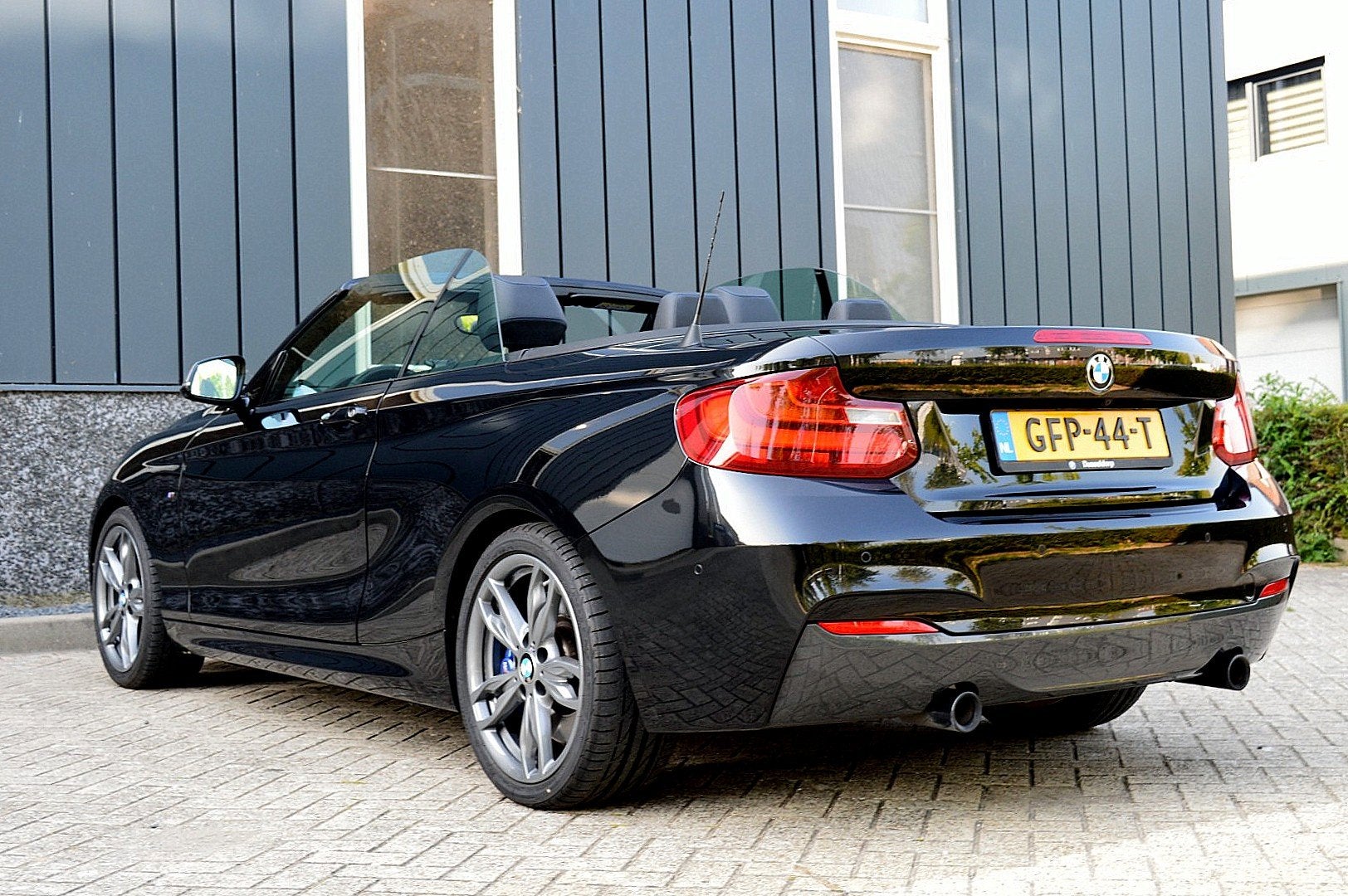 BMW 2 Serie Cabrio M240i xDrive M-Sport High Executive Rijkl, Auto's, BMW, 12 maanden, Gebruikt, 4 stoelen, Leder