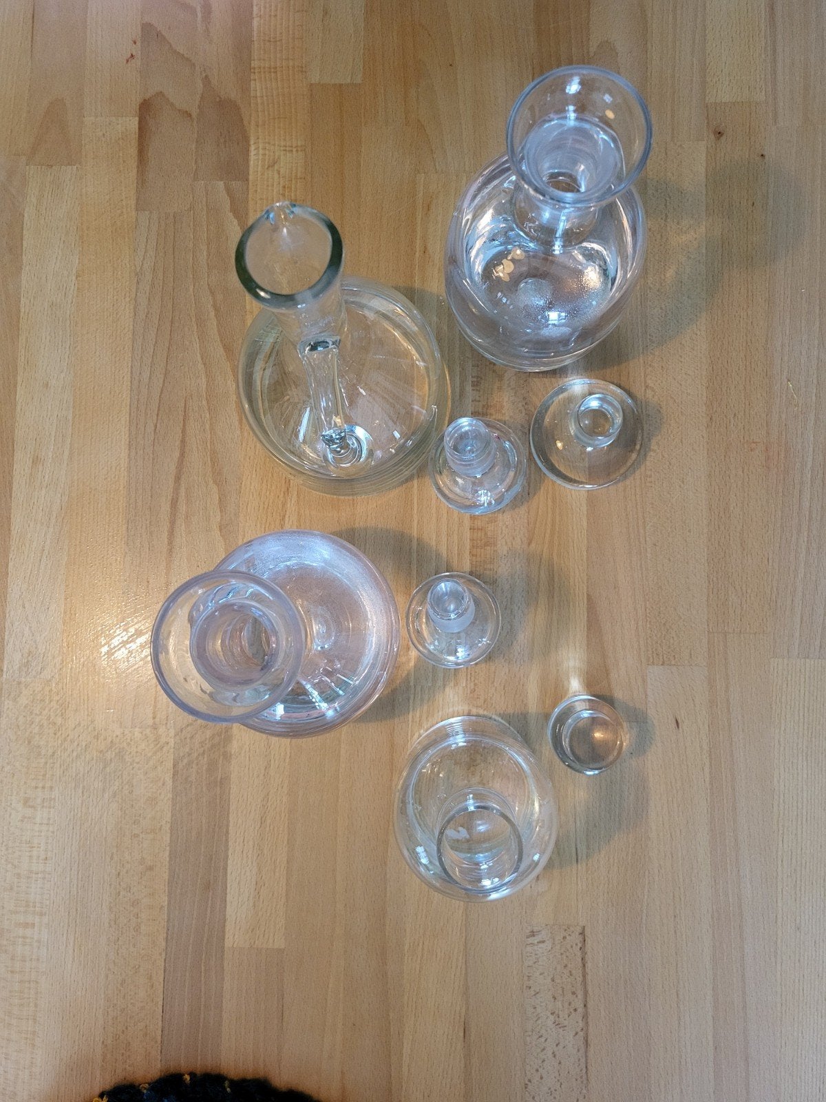 Set van 4 glazen karaffen en flessen met stoppen, Ophalen of Verzenden