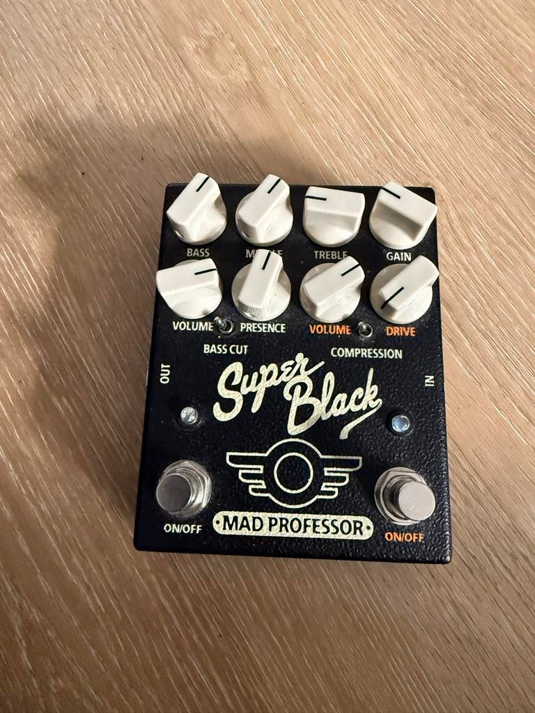 Mad Professor Super Black Pedaal - Distortion/Overdrive, Muziek en Instrumenten, Ophalen of Verzenden, Zo goed als nieuw, Distortion, Overdrive of Fuzz