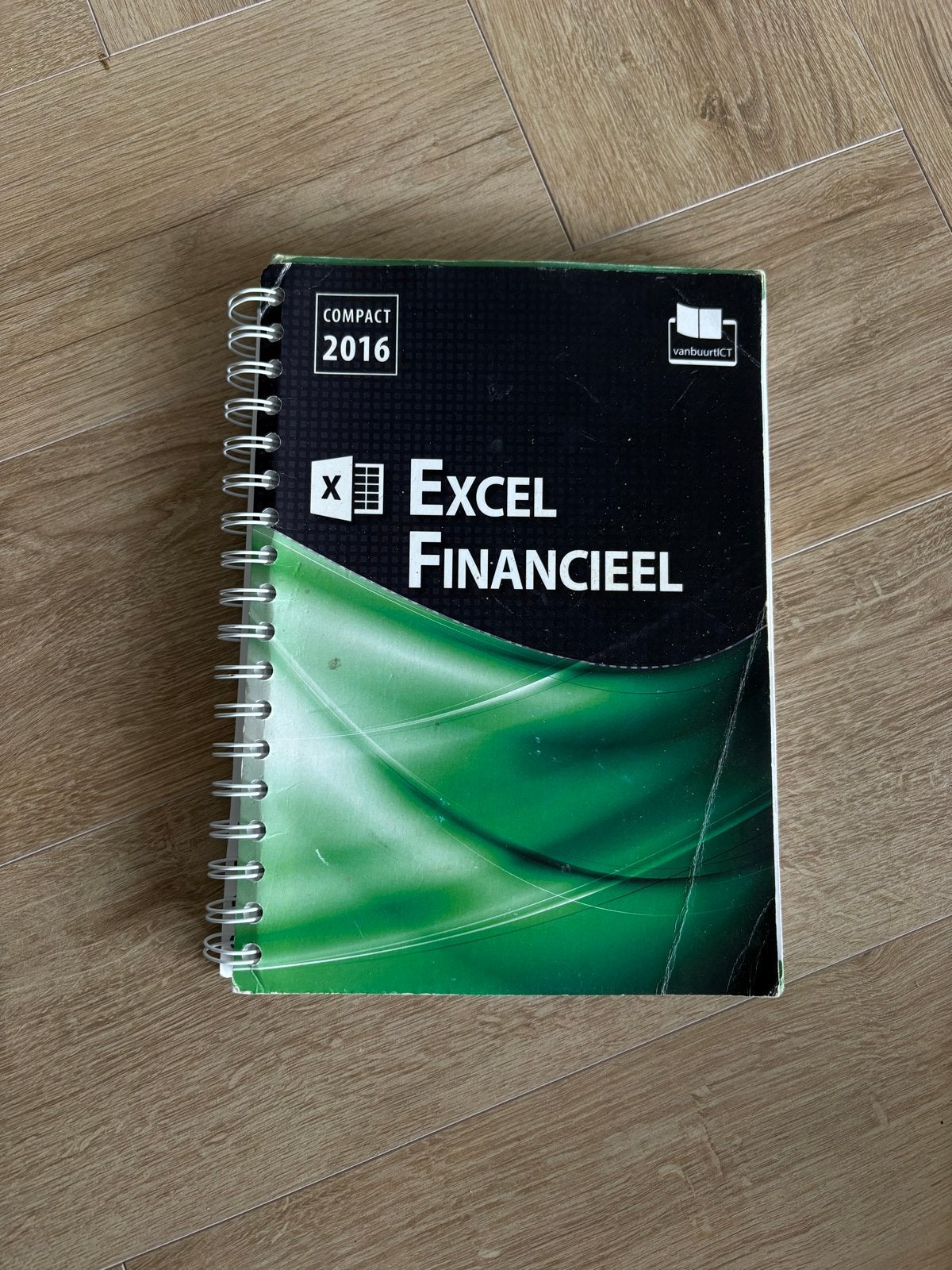 Compact 2016 Excel Financieel - VanbuurICT, Boeken, Ophalen, Gamma, Zo goed als nieuw, MBO