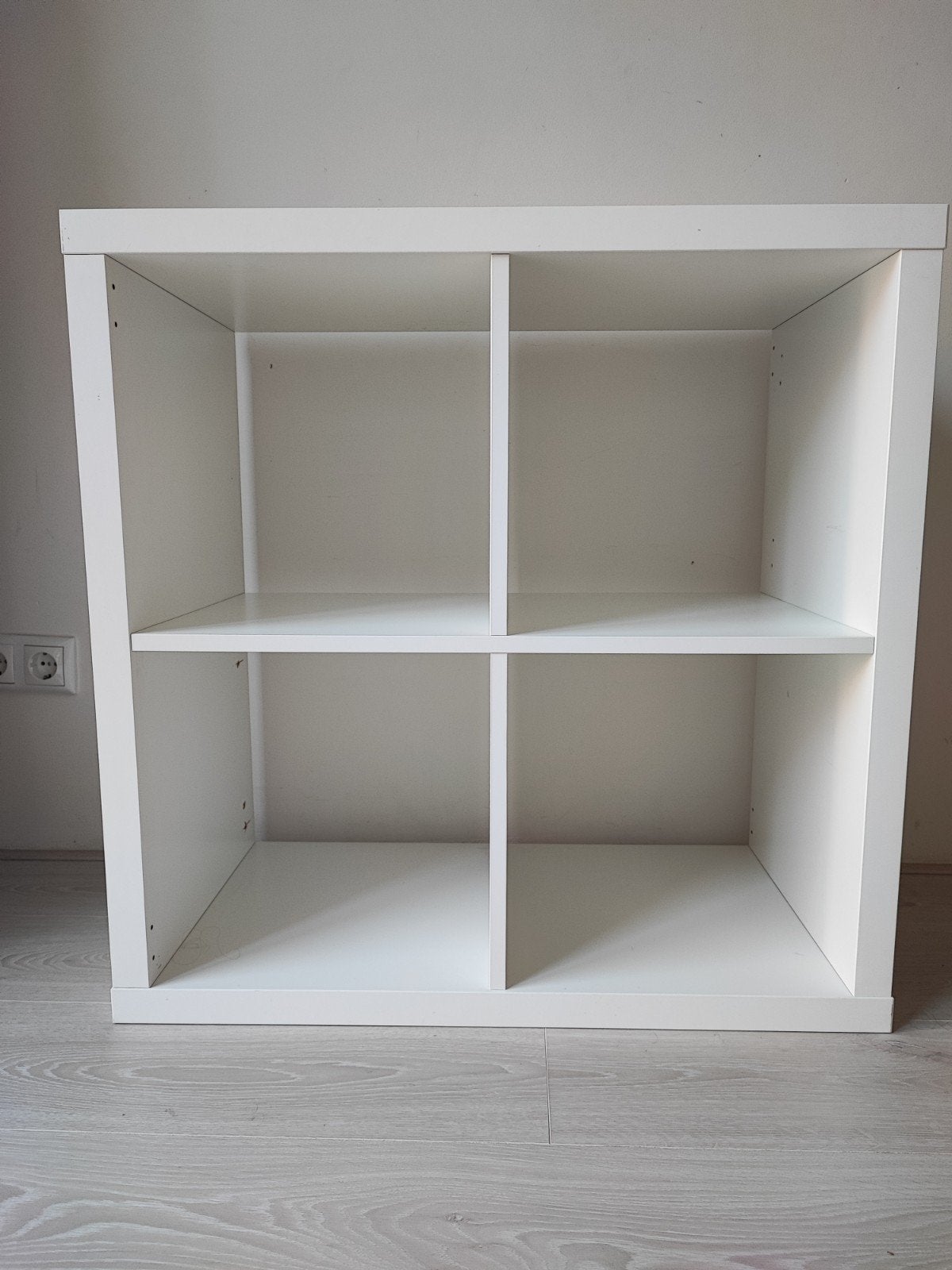 Kallax Ikea vakkenkast 4 vakken, Ophalen, Zo goed als nieuw