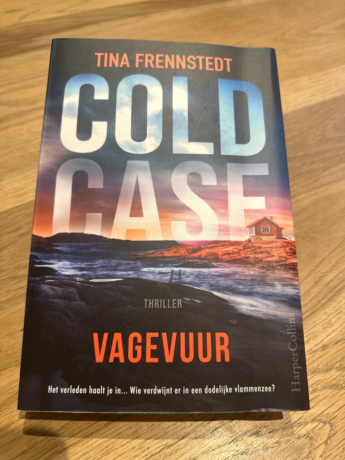 Cold Case: Vagevuur - Tina Frennstedt (Thriller), Boeken, Ophalen of Verzenden, Gelezen, Scandinavië
