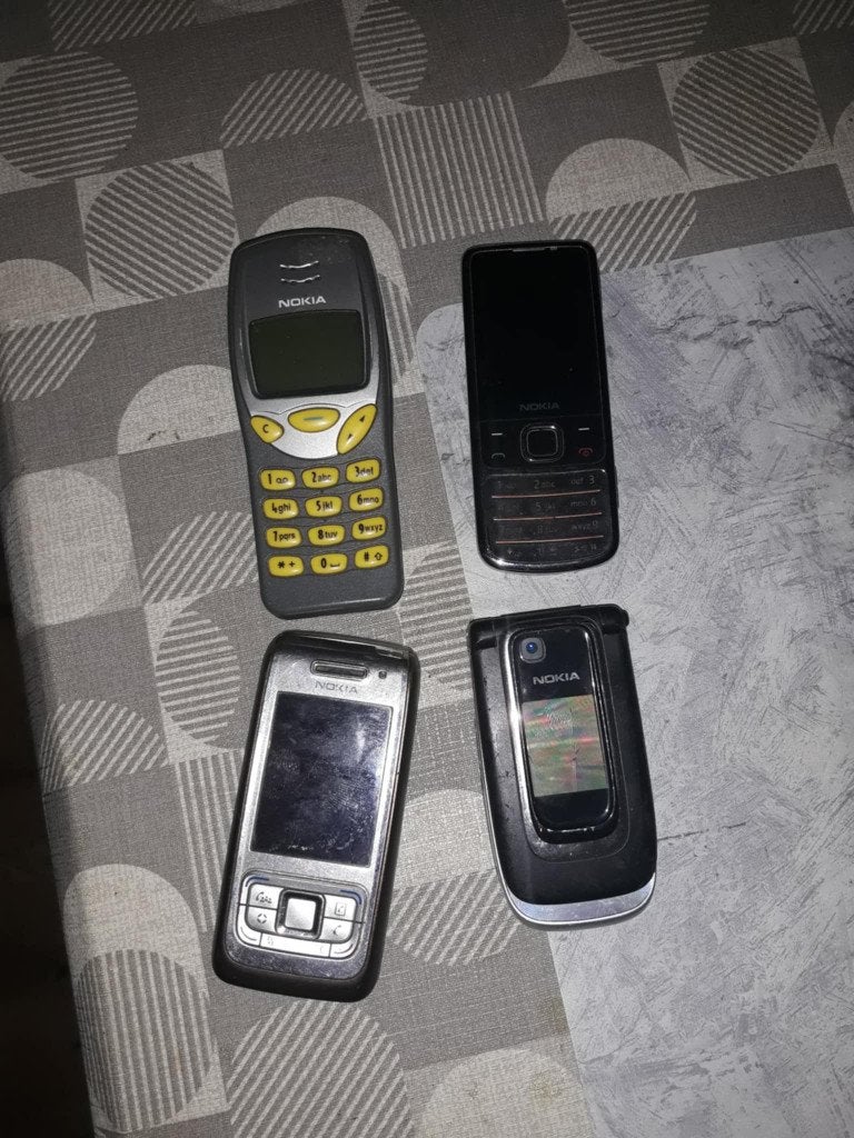 4 oude nokia s, Ophalen of Verzenden, Gebruikt, Geen camera, Zwart