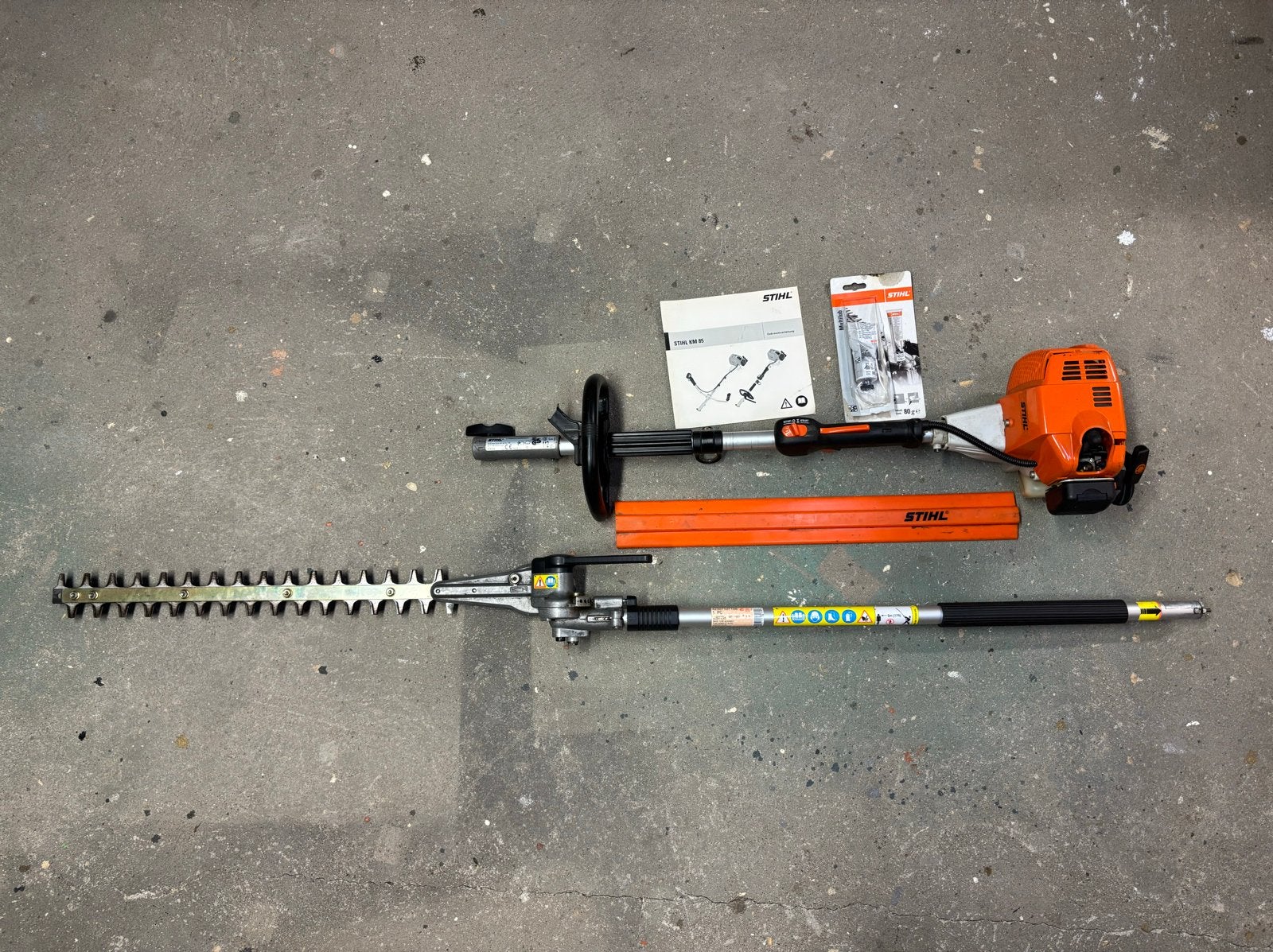 Stihl KM 85 R CombiMotor met heggenschaar, Ophalen, Gebruikt, Benzine