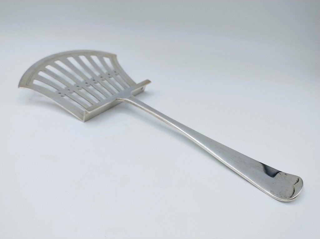 Zilveren art deco aspergeschep, J.M. van Kempen, 1910, Verzenden