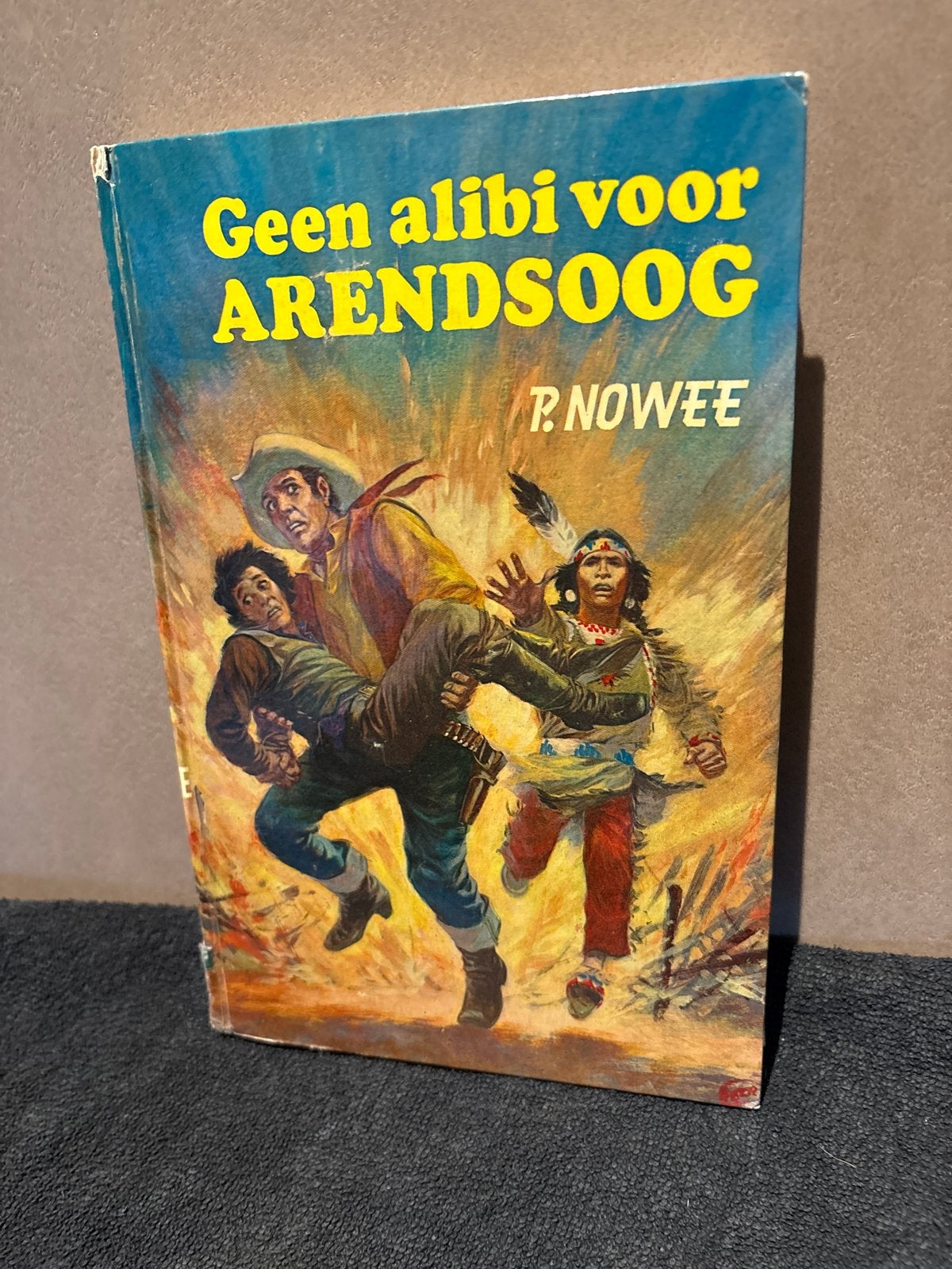 Geen alibi voor Arendsoog - R. Nowee (Gelezen), Ophalen of Verzenden, Gelezen