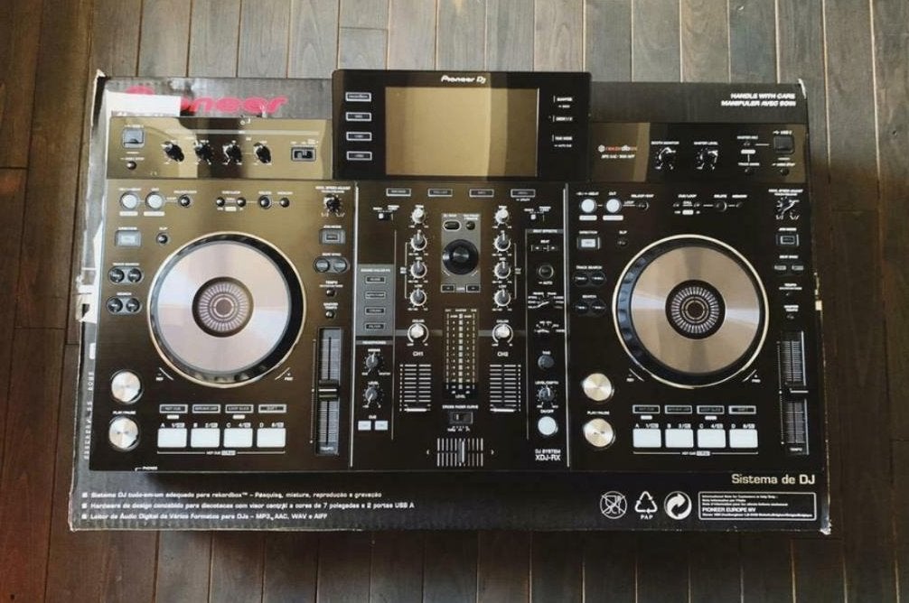 Pioneer XDJ RX Dj set xdj rx2 rz rzx cdj djm 2000 nexus nxs, Muziek en Instrumenten, Ophalen of Verzenden, Zo goed als nieuw, Dj-set