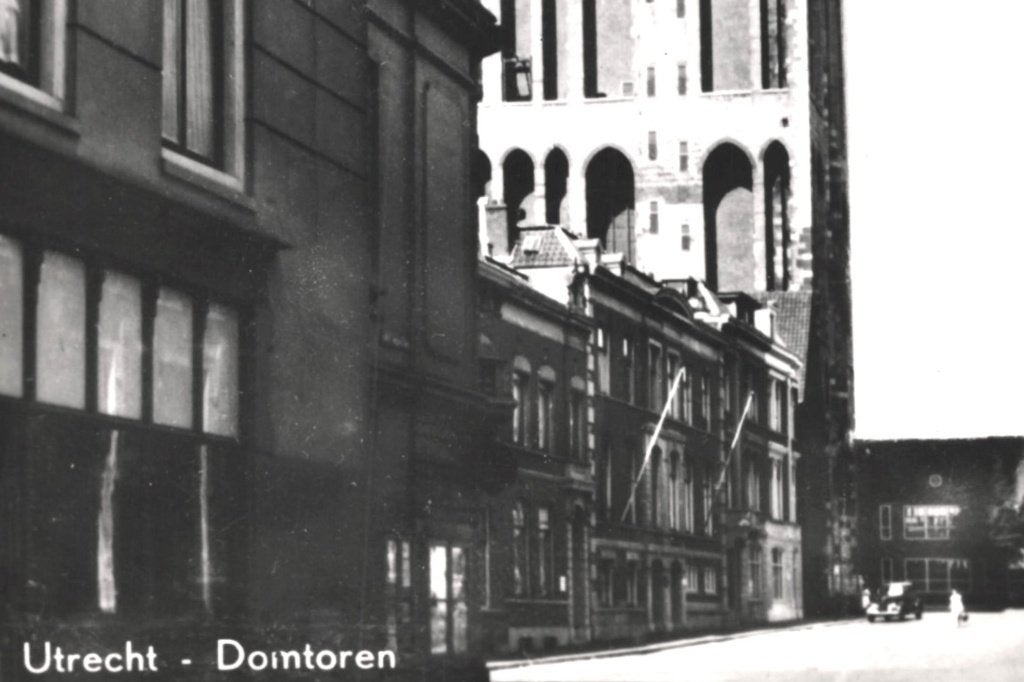 972185	Utrecht	Domtoren	1954	Gelopen met zegel, Ophalen of Verzenden, 1940 tot 1960, Gelopen, Utrecht