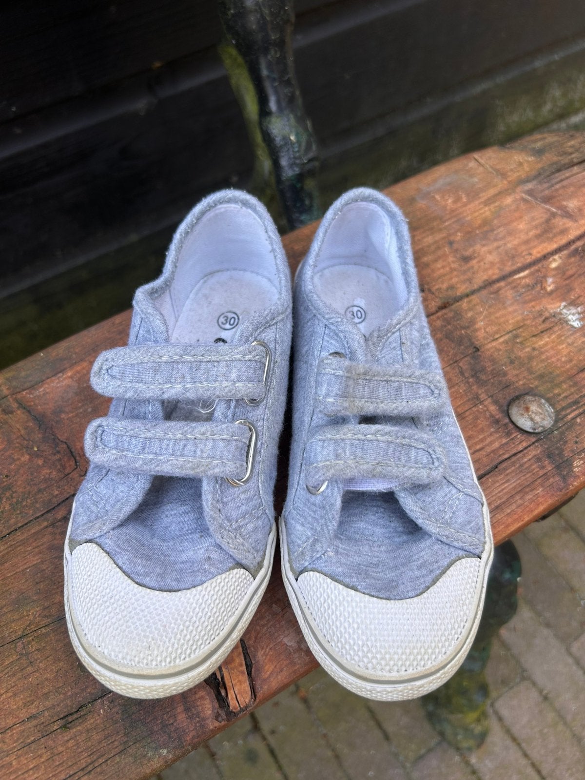Gymschoenen maat 30, Ophalen of Verzenden, Zo goed als nieuw, Jongen of Meisje, Sportschoenen