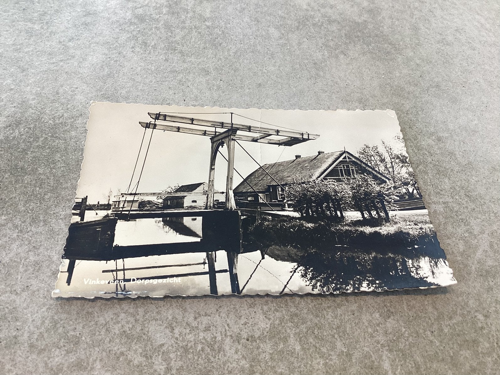 Vinkeveen.      Dorpsgezicht, Verzamelen, Ansichtkaarten | Nederland, Ophalen of Verzenden