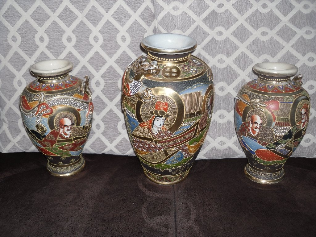 Japans porseleinen vazen set, Antiek en Kunst, Ophalen