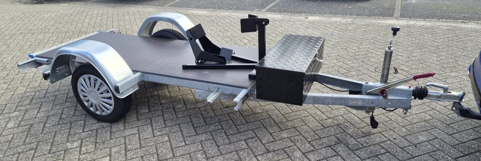Mooie motor aanhanger/trailer, Ophalen, Zo goed als nieuw