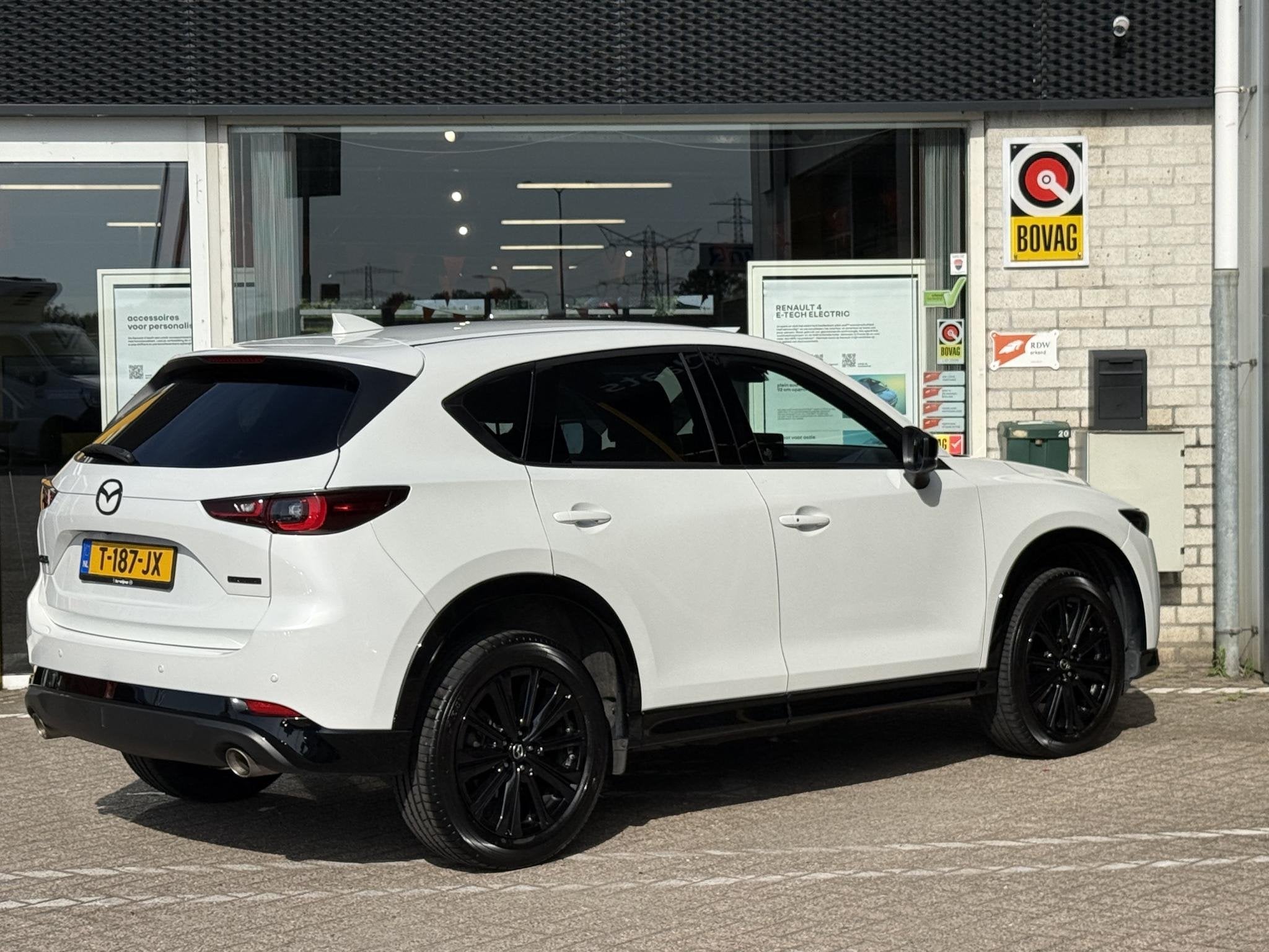 Mazda CX-5 2.0 e-SkyActiv-G M Hybrid 165 Homura | NAP | 360, Auto's, Mazda, 1998 cc, Gebruikt, 4 cilinders, 2000 kg
