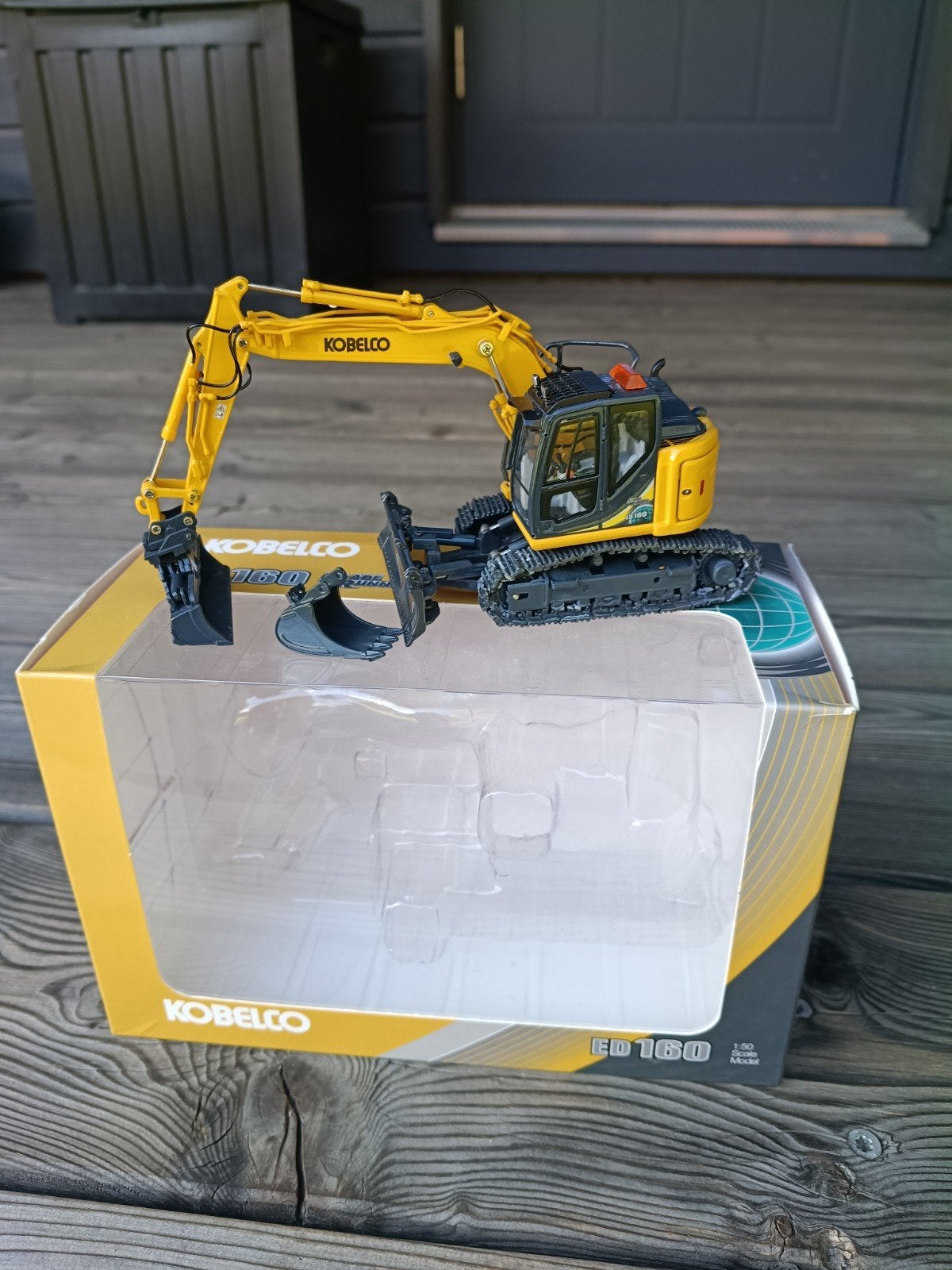 Kobelco graafmachine 1:50 Ros, Hobby en Vrije tijd, Modelauto's | 1:50, Ophalen of Verzenden, Bus of Vrachtwagen, Overige merken