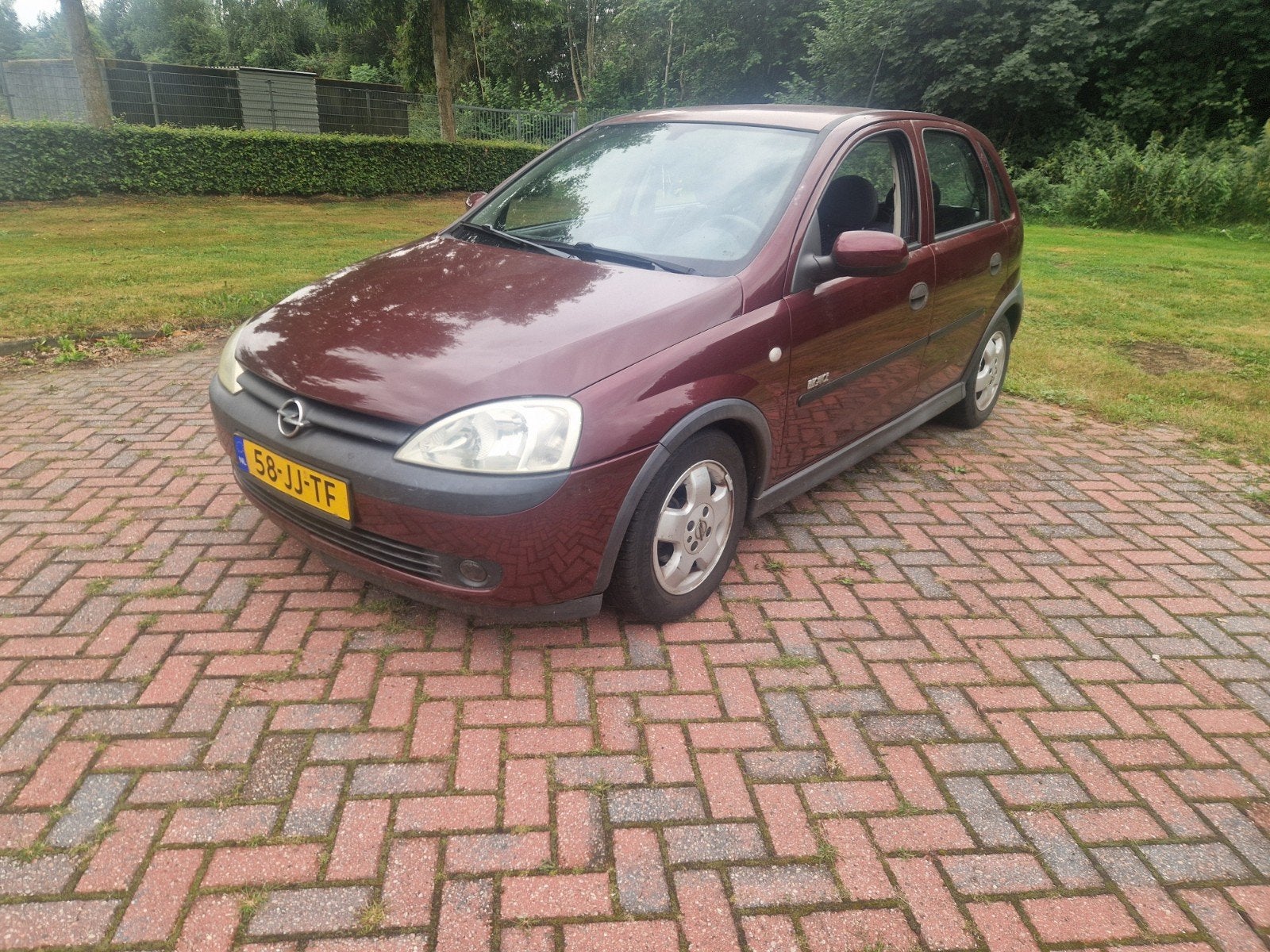 Opel Corsa 1.2 2002 Nieuwe apk 10-2027, Voorwielaandrijving, 450 kg, 74 pk, 31 €/maand