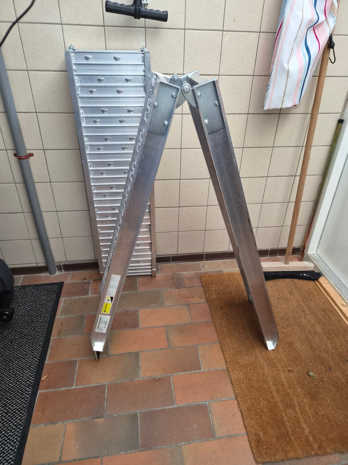2x Opklapbare Oprijgoot 180cm, 300kg draagvermogen, Ophalen of Verzenden, Nieuw, Opvouwbaar of Inschuifbaar, Minder dan 2 meter
