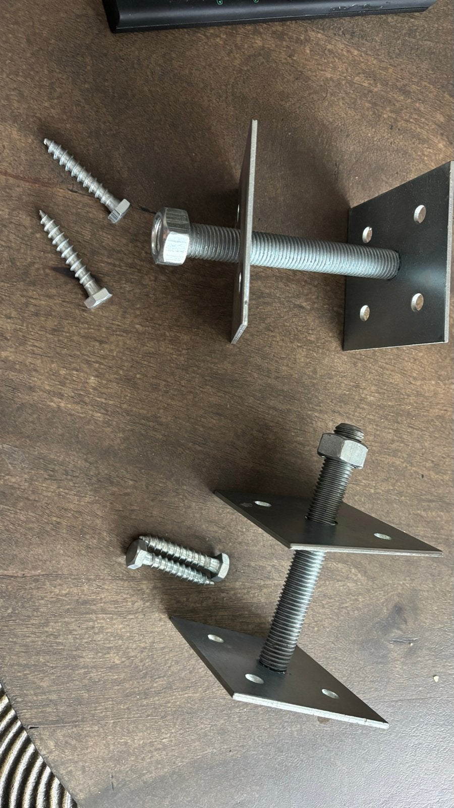Verstelbare paalhouder, Ophalen, Gebruikt, 50 tot 100 mm, Bouten of Moeren