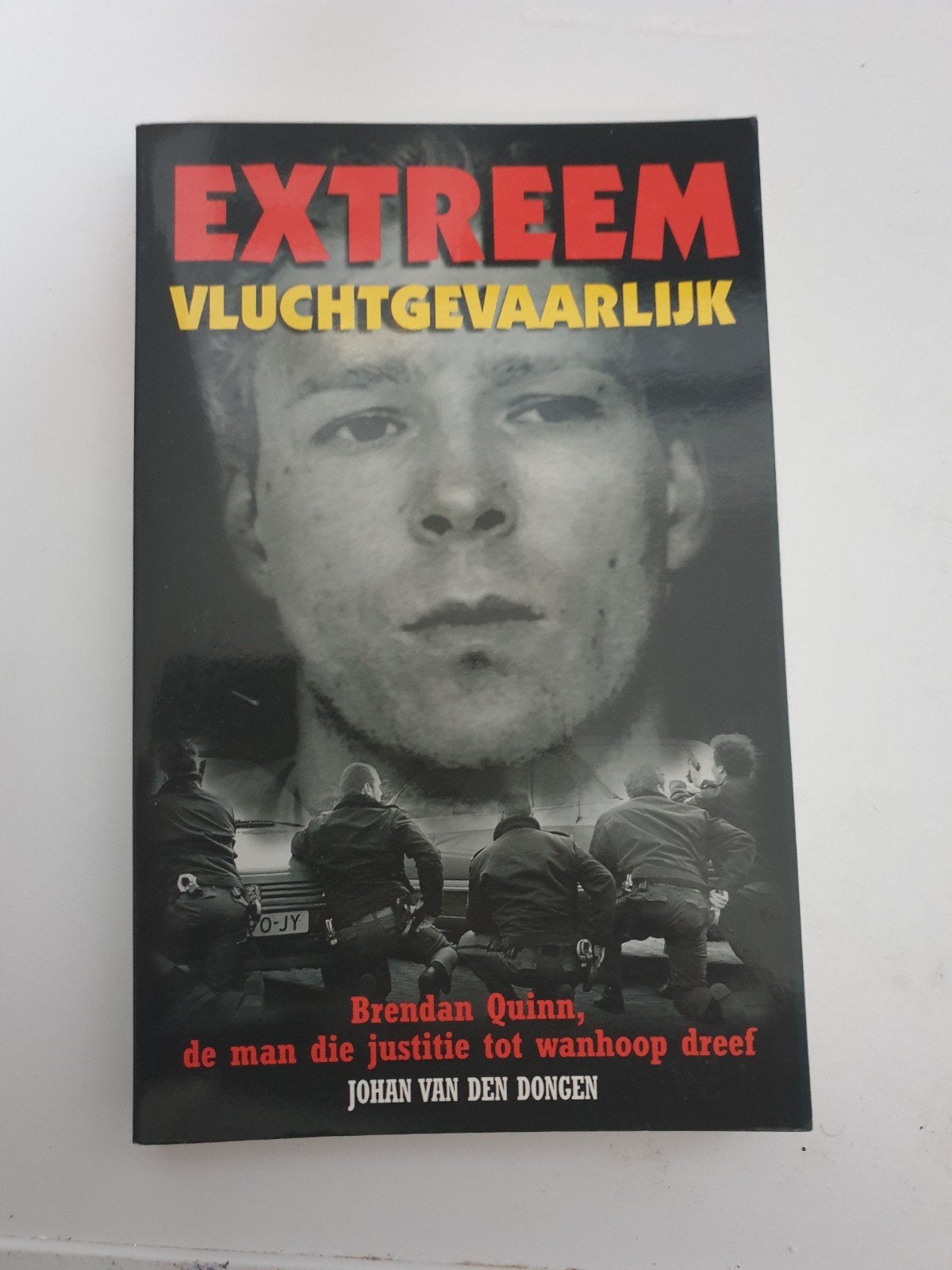 EXTREEM VLUCHTGEVAARLIJK - Brendan Quinn, Ophalen of Verzenden, Gelezen, Johan van den Dongen