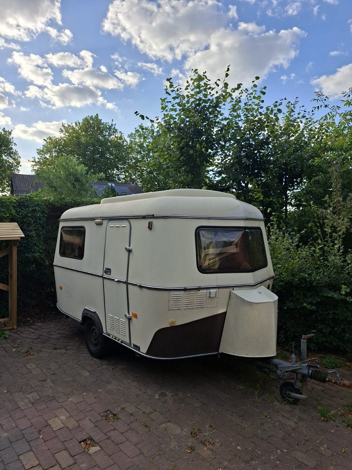 Eriba Pan uit 1981, Standaardzit, Tot en met 2, Particulier, Lengtebed