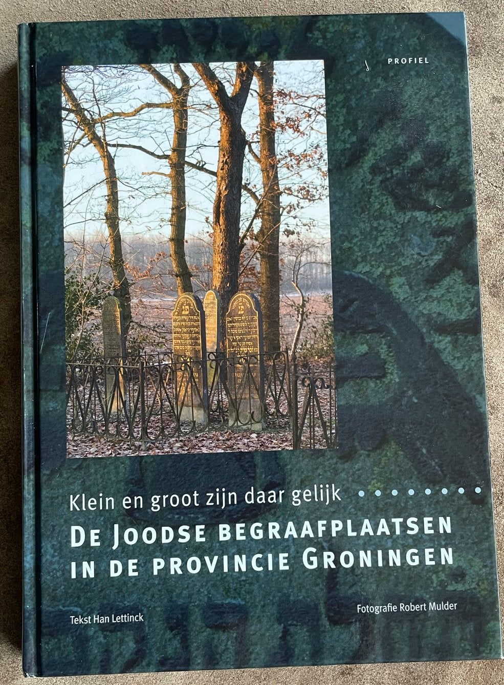 De Joodse Begraafplaatsen in de Provincie Groningen, Ophalen of Verzenden, 20e eeuw of later, Gelezen