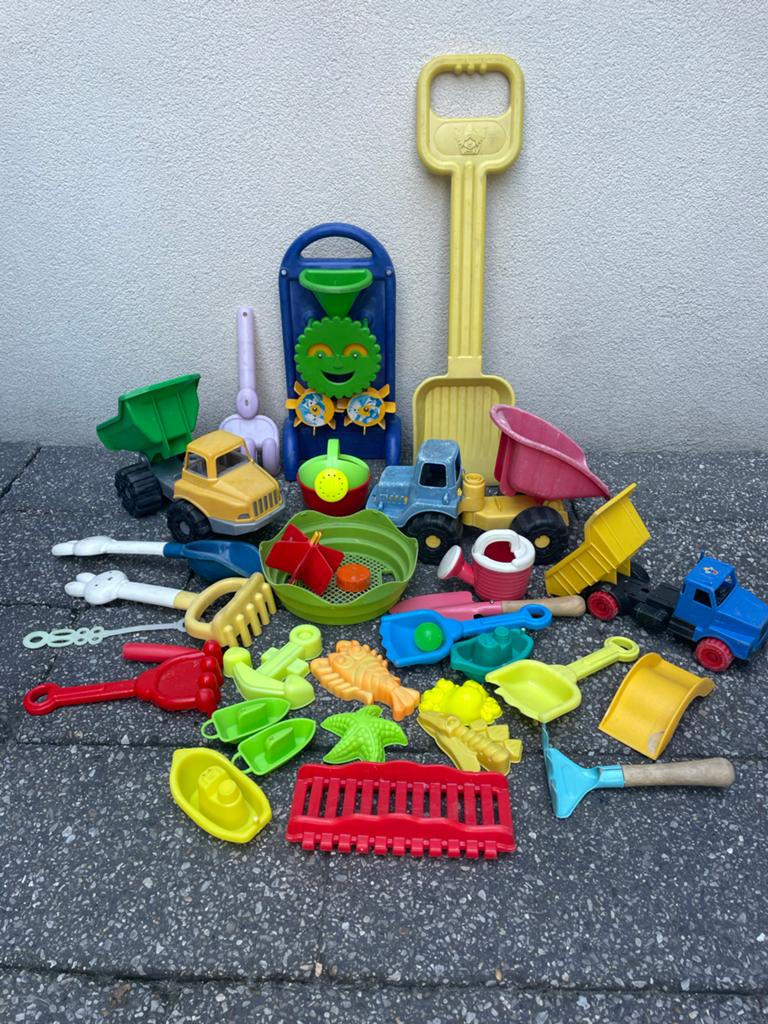 Grote party zandbak speelgoed strand rivier van alles wat, Kinderen en Baby's, Speelgoed | Buiten | Zandbakken, Ophalen of Verzenden