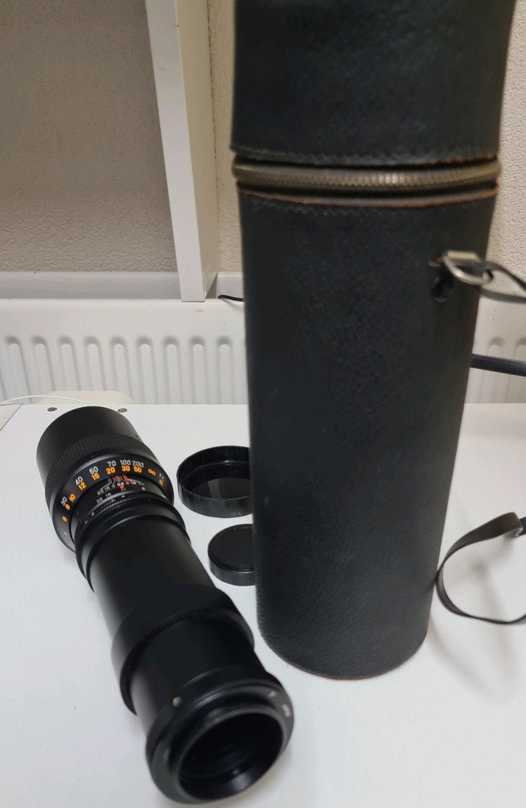 Telelens pentor 200mm met lensdoppen in transportkoker, Ophalen of Verzenden, Telelens