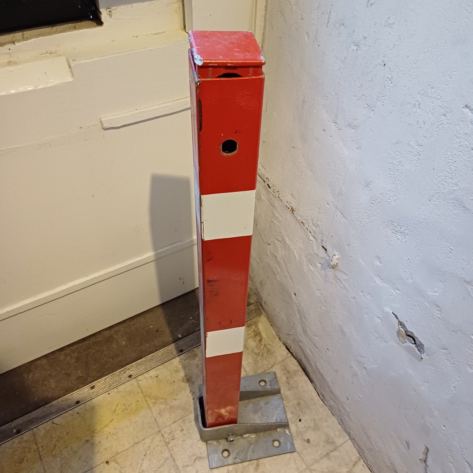 AFZETPAAL ROOD WIT ANTI PARKEERPAAL, Ophalen
