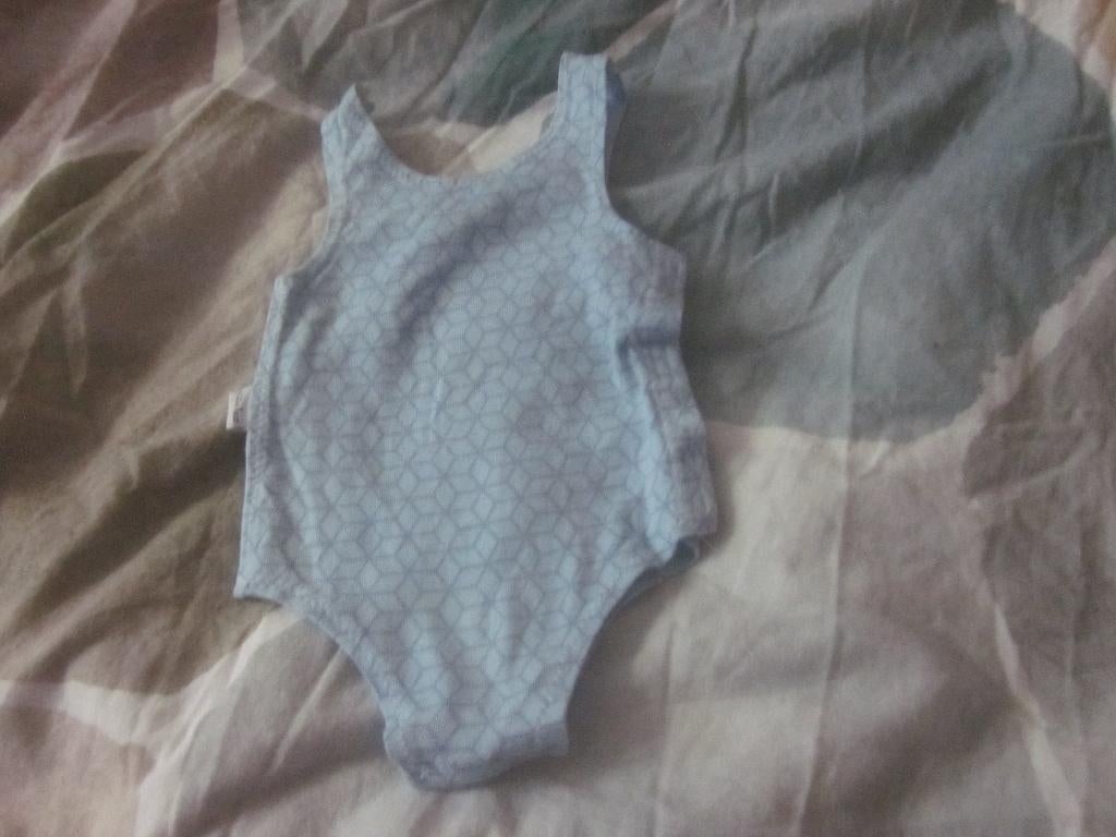 Nieuw prematuur rompertje blauwtinten Kleine Lucas maat 44, Nacht- of Onderkleding, Nieuw, Ophalen of Verzenden, Kleine Lucas
