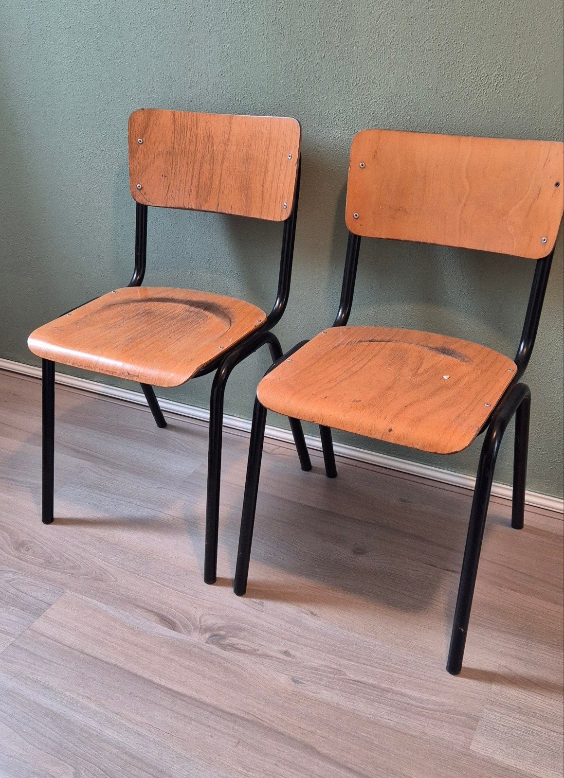 2 oude schoolstoelen, Huis en Inrichting, Stoelen, Ophalen