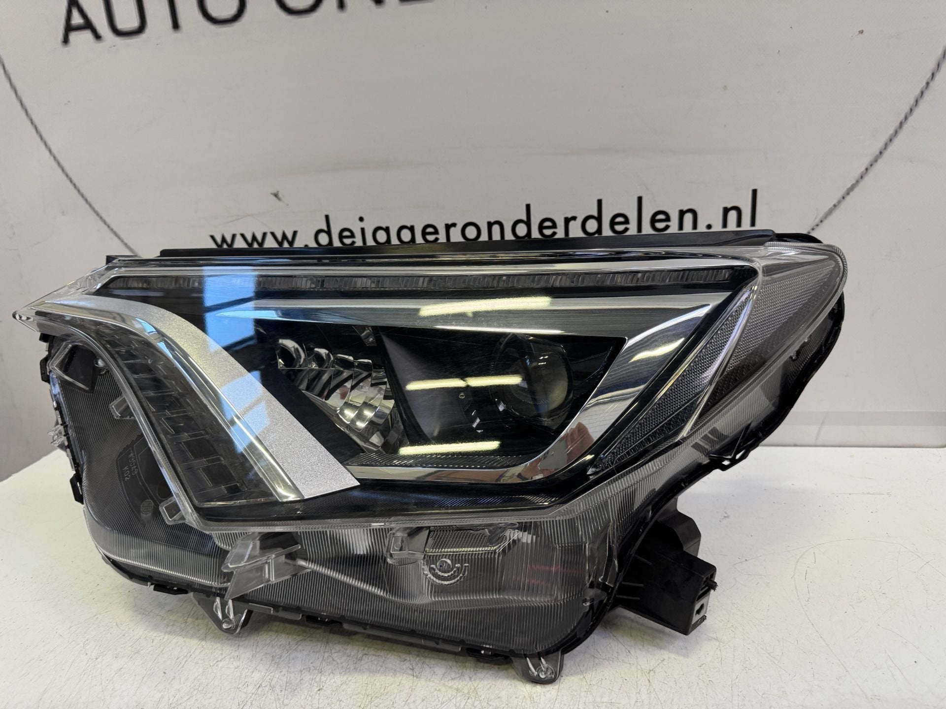 TOYOTA RAV 4 RAV4 V KOPLAMP LINKS 2018-, Info@toyota.co.jp, Gebruikt, Toyota Motor Corporation, Toyota