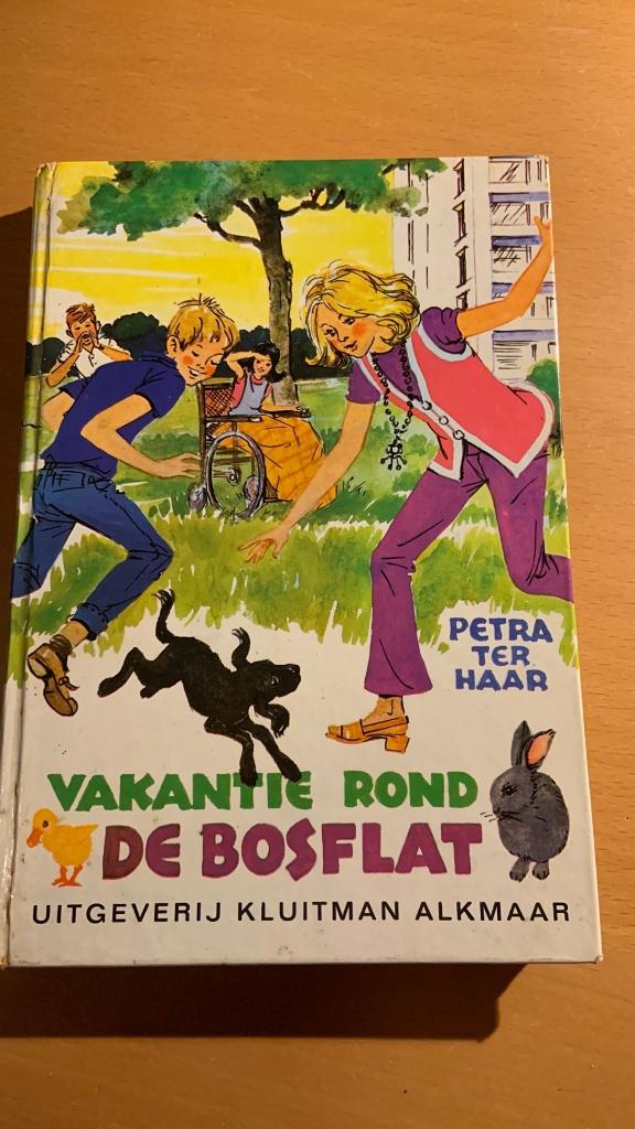 Vakantie rond de bosflat - Petra ter Haar, Ophalen of Verzenden, Fictie algemeen