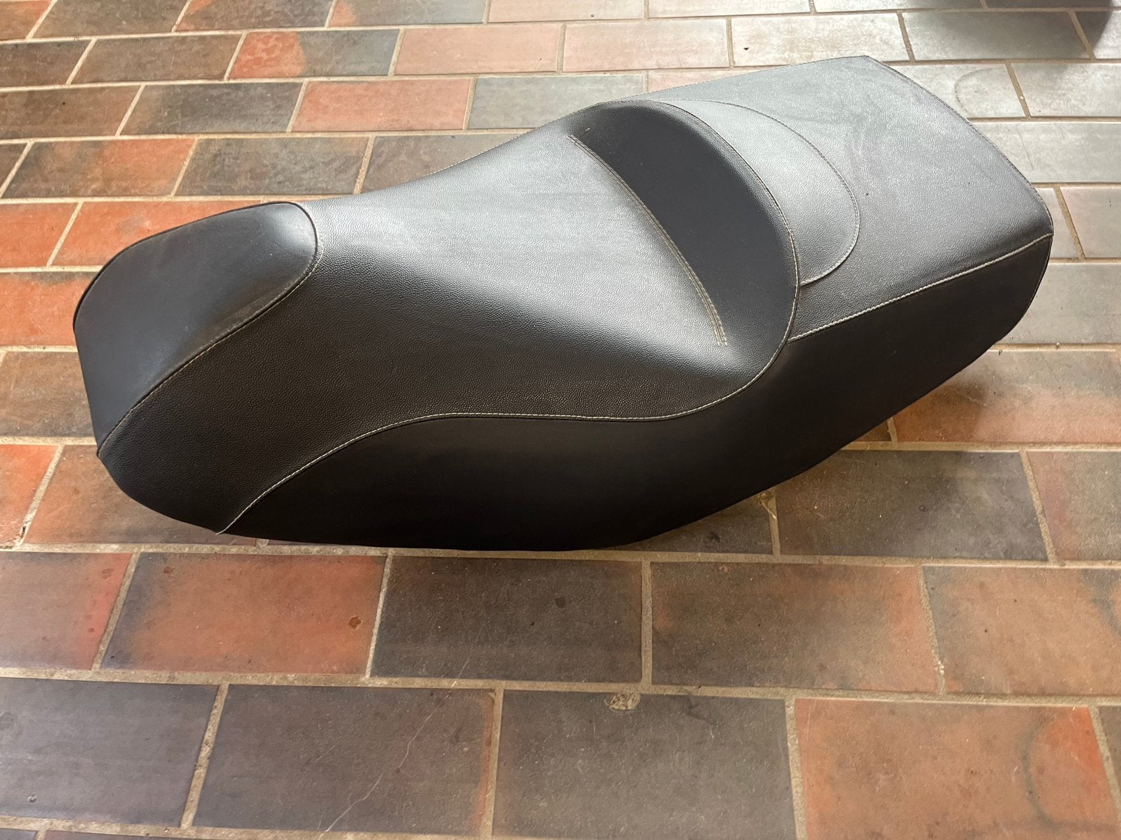 Zadel piaggio mp3 2009 250cc, Ophalen of Verzenden, Zo goed als nieuw