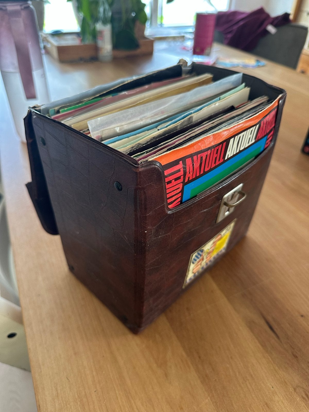 Vintage vinylplaten collectie draagkoffer jukebox singels, Gebruikt, 7 inch, Pop, EP