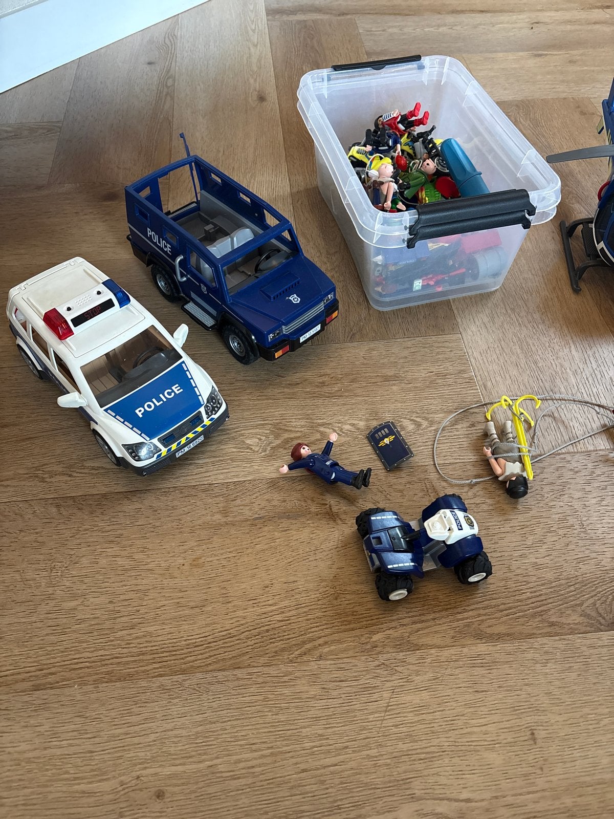 Grote Playmobil collectie met voertuigen en figuren, Gebruikt, Complete set, Voertuig, Ophalen of Verzenden