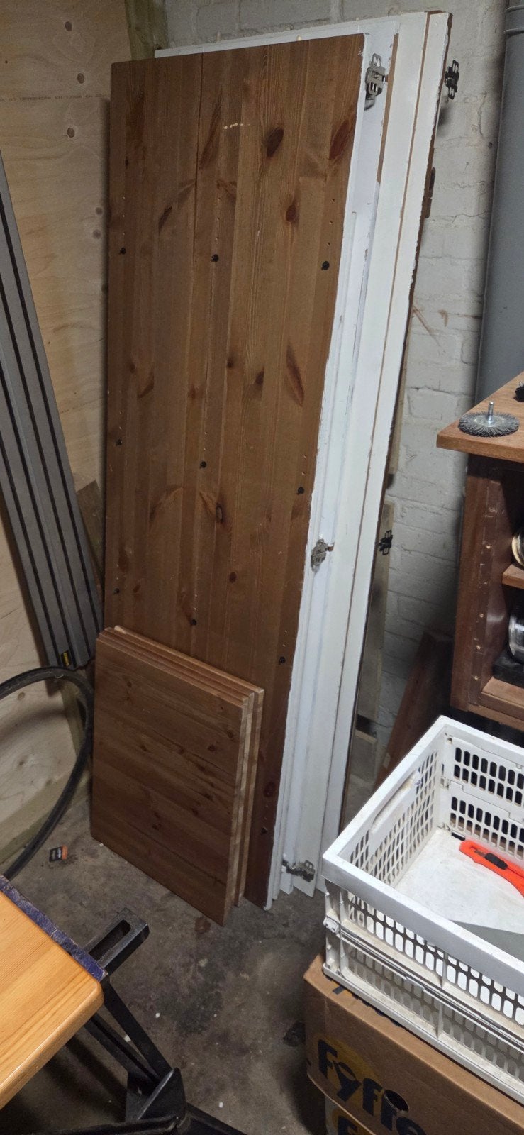 Houten kledingkast, 3 deurs, 2 compartimenten., Huis en Inrichting, Kasten | Kledingkasten, Ophalen of Verzenden