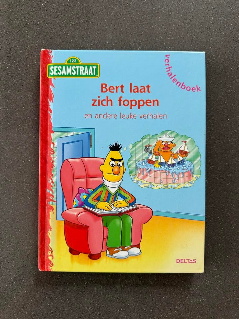 Sesamstraat Verhalenboek: Bert laat zich foppen, Boeken, Ophalen of Verzenden, Gelezen, Fictie algemeen