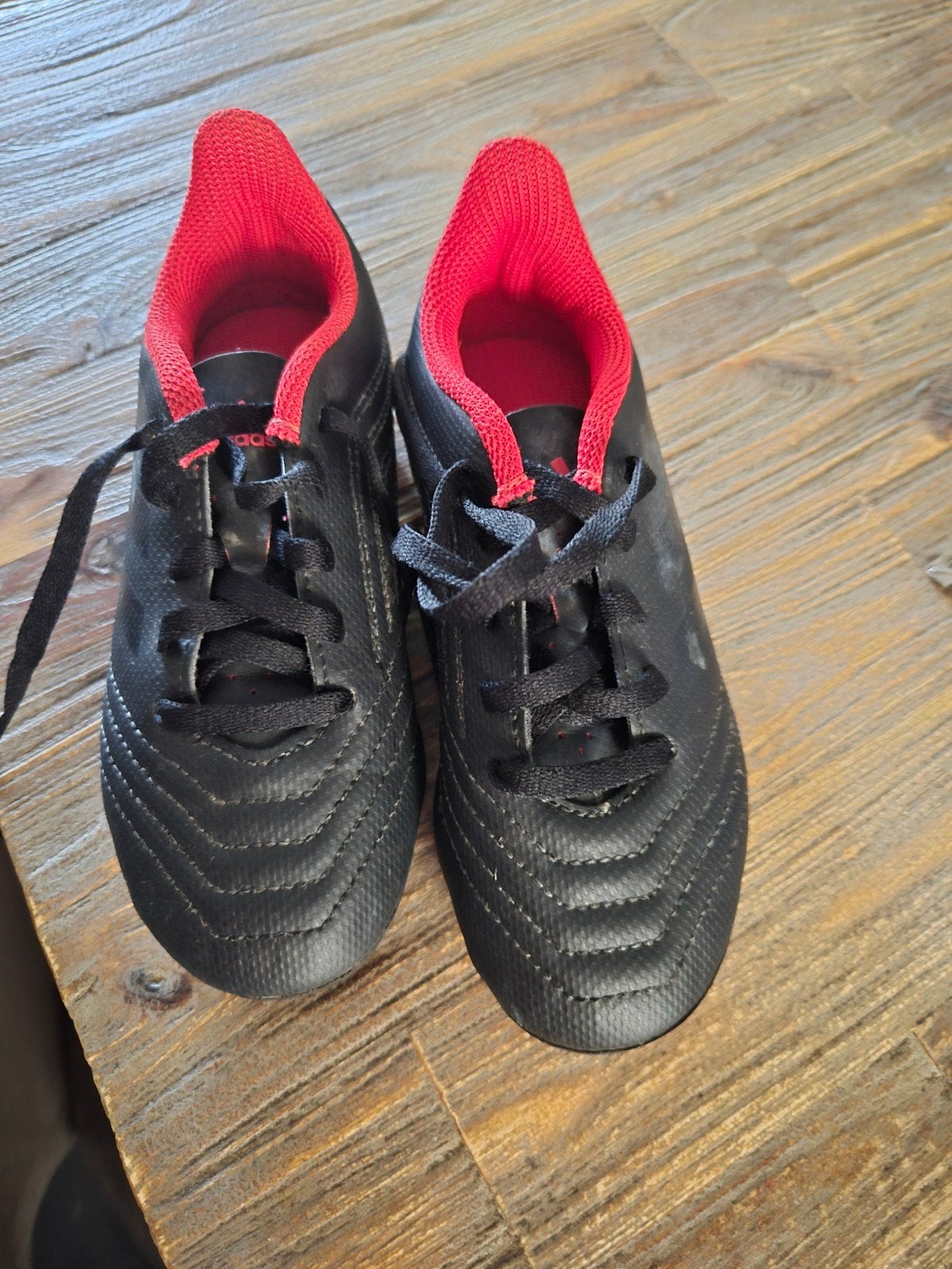 Adidas kinder 19.4 Voetbalschoenen - Maat 31, Ophalen of Verzenden, Zo goed als nieuw, Schoenen