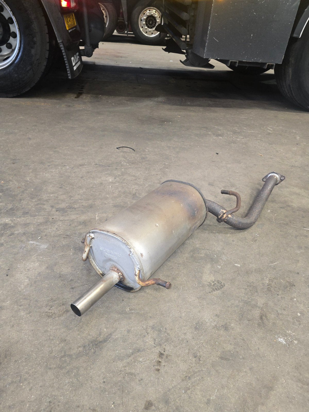 Originele einddemper Subaru Impreza Hawkeye 1.5R, Ophalen, Gebruikt, Subaru