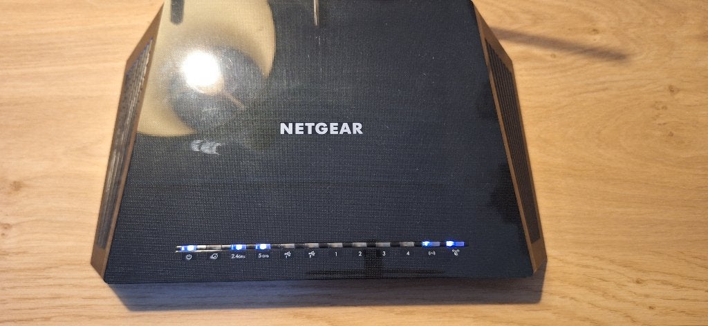 Netgear Router, Ophalen of Verzenden, Gebruikt, Router, Netgear