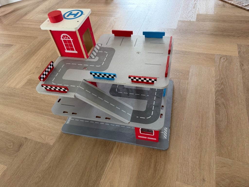 Garage speelgoed, Kinderen en Baby's, Ophalen, Gebruikt