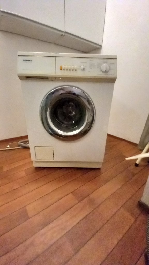 Miele Novotronic W 857 Wasmachine, Ophalen, 1200 tot 1600 toeren, Gebruikt, 4 tot 6 kg