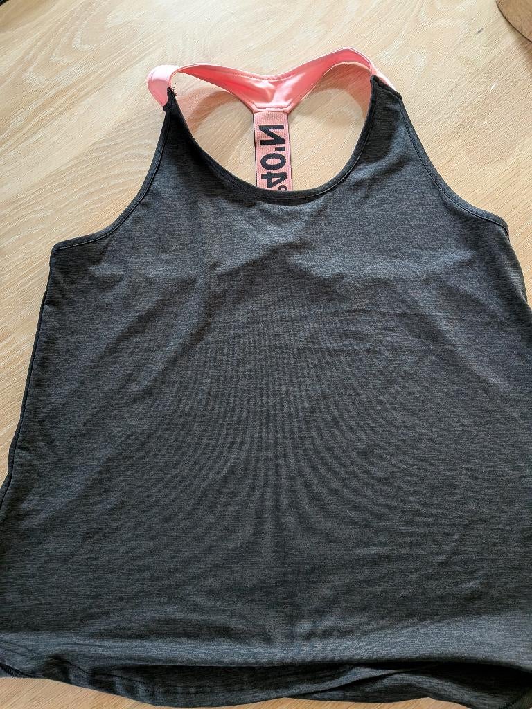 Sporttop maat xl. 3 stuks, Maat 46/48 (XL) of groter, Ophalen of Verzenden, Roze, Fitness of Aerobics