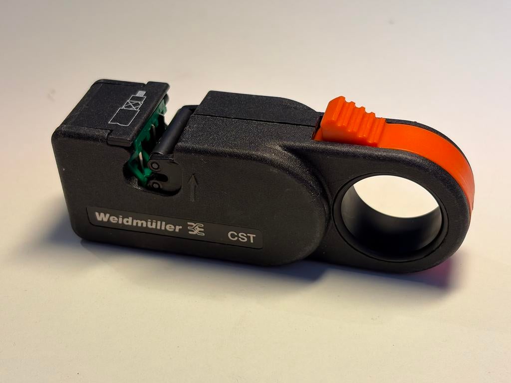Weidmüller CST Kabelstripper Coax/bnc, sdi datakabel 2.5-8mm, Ophalen of Verzenden, Zo goed als nieuw