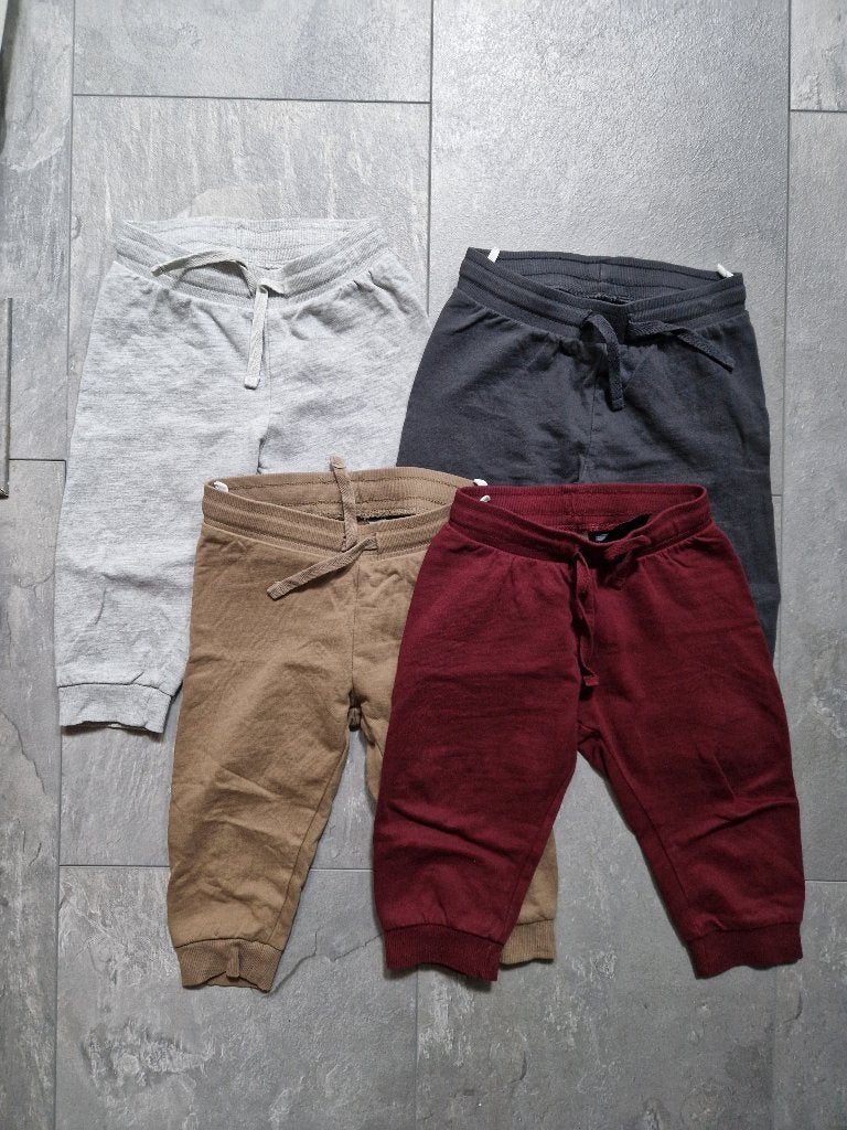 Diverse baby kleding en schoenen!, Ophalen, Zo goed als nieuw, Jongetje of Meisje