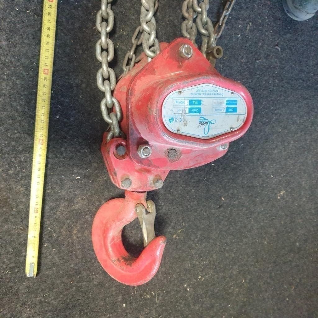 Zware LEWIS takel kettingtakel hijstoestel 3000 kg, Ophalen, Gebruikt