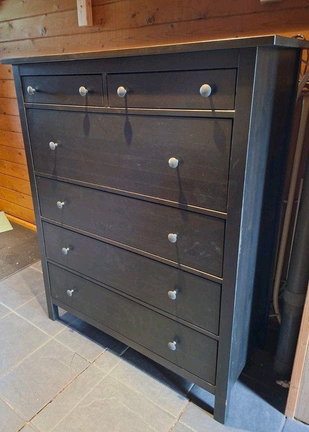 Ikea Hemnes ladekast zwart 6 lades B107,5 D50 H130cm, Huis en Inrichting, Kasten | Ladekasten, Ophalen, Gebruikt, 5 laden of meer